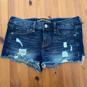 EXPRESS low rise shortie denim/jean shorts